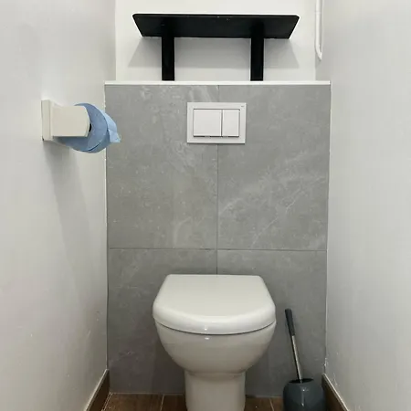 Charmant 3 Pieces Apartment *