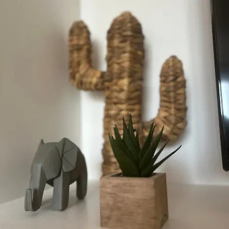Charmant 3 Pieces Apartment *