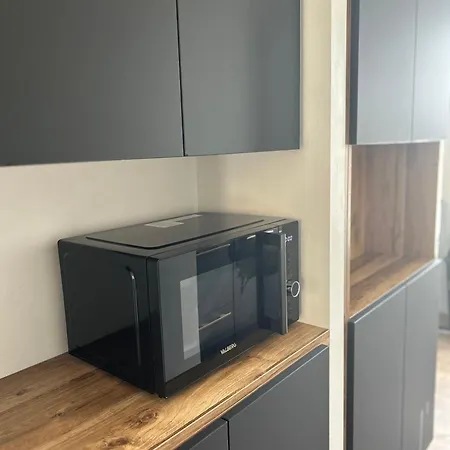 Charmant 3 Pieces Apartment *