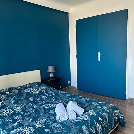 Apartment Charmant 3 Pieces *